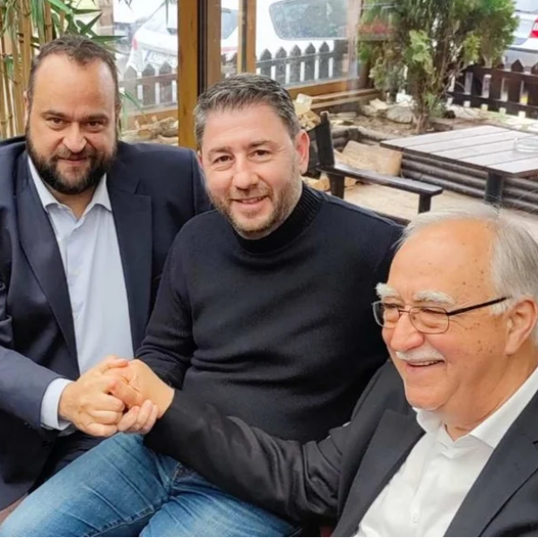 Ανδρουλάκης - Καλάβρυτα: Φωτογραφία με μήνυμα για Πάτρα;